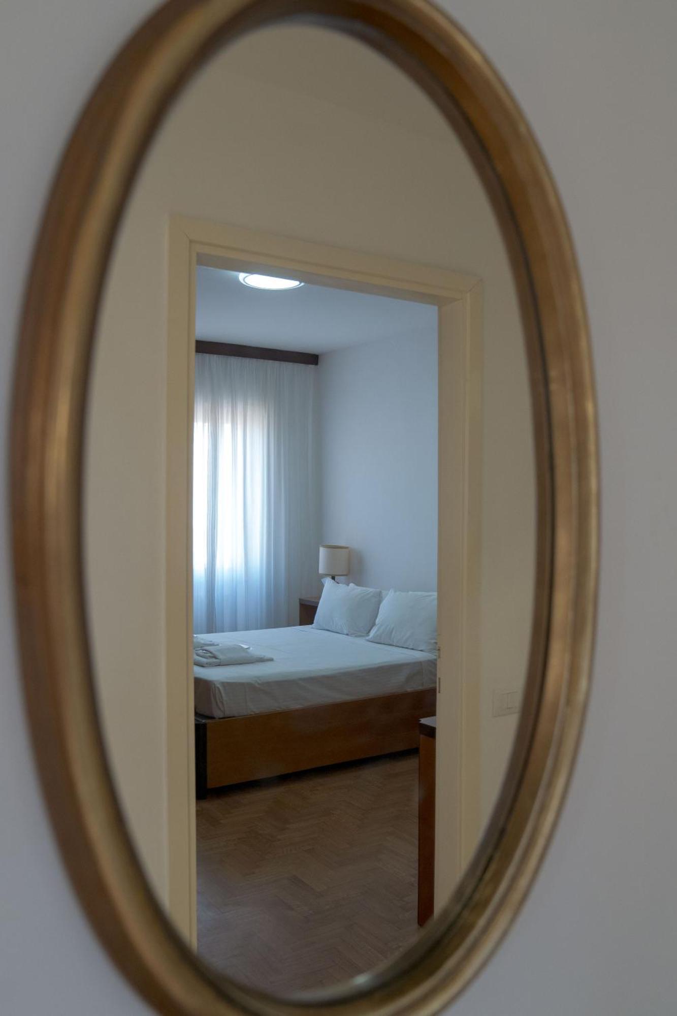 L'Arche Comfort&Relax - Old Style House ミラノ エクステリア 写真